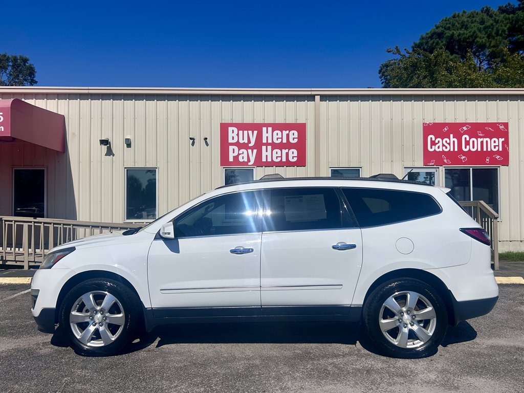 2017 Chevrolet Traverse - $10,995
