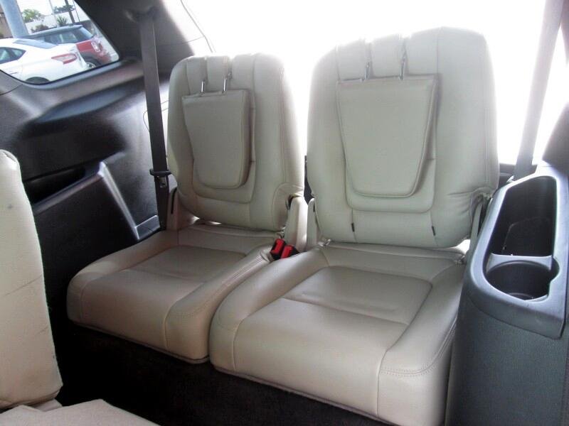 2013 Ford Explorer photo