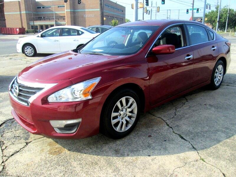 2015 Nissan Altima SV photo