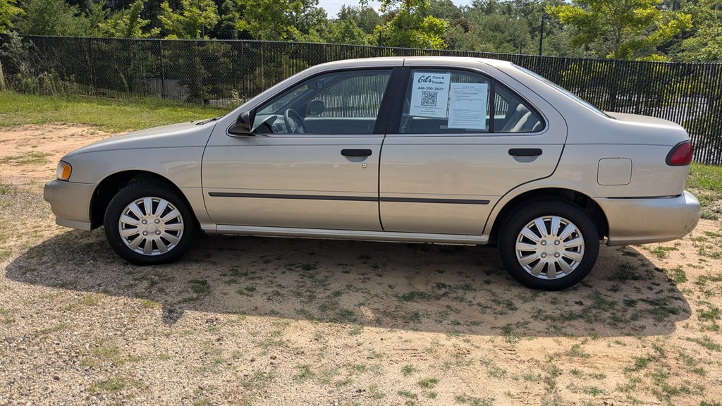 1998 Nissan Sentra GXE photo