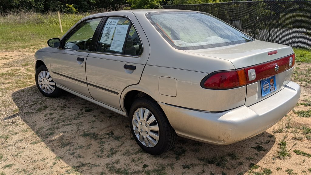1998 Nissan Sentra GXE photo