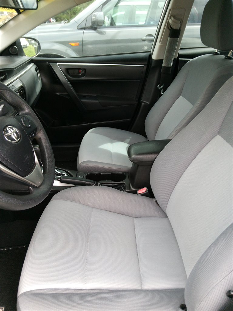 2016 Toyota Corolla - $9,450