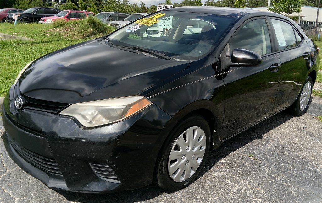 2014 Toyota Corolla - $8,950