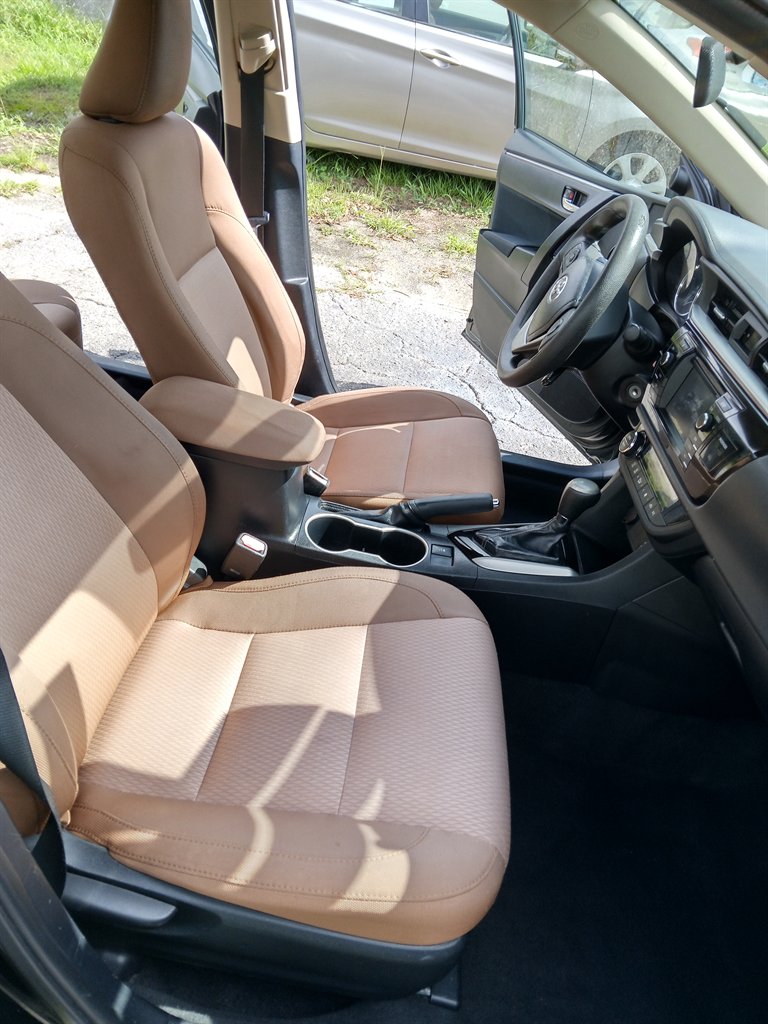 2014 Toyota Corolla - $8,950
