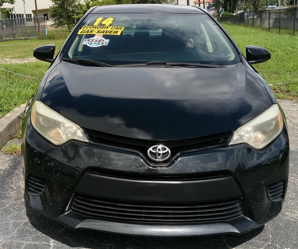 2014 Toyota Corolla - $8,950