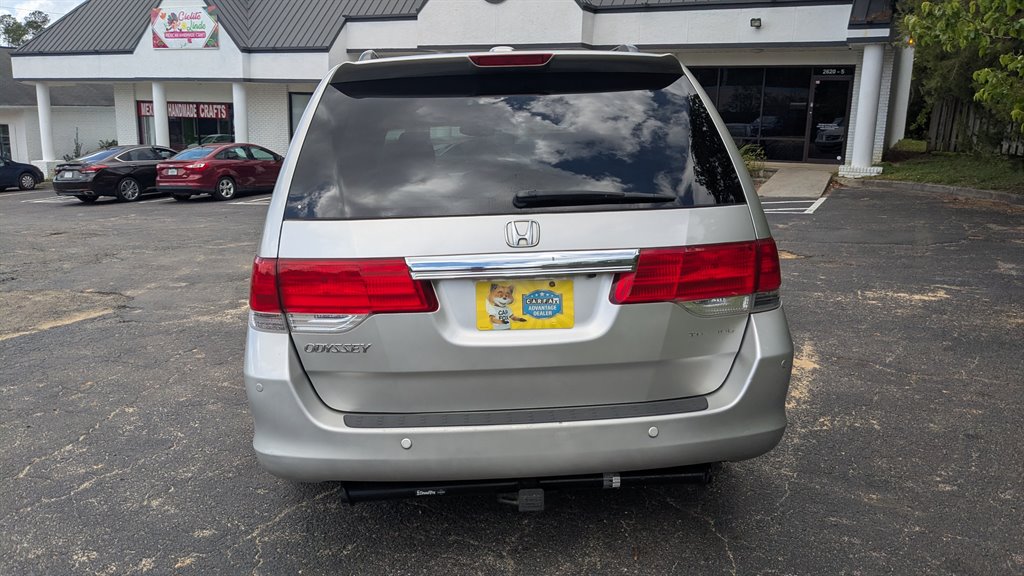 2008 Honda Odyssey Touring photo