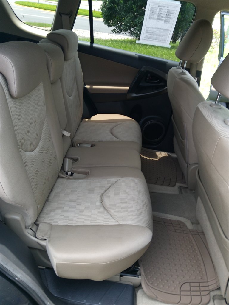 2010 Toyota RAV4 - $7,950