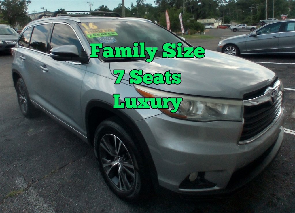 2016 Toyota Highlander - $15,400