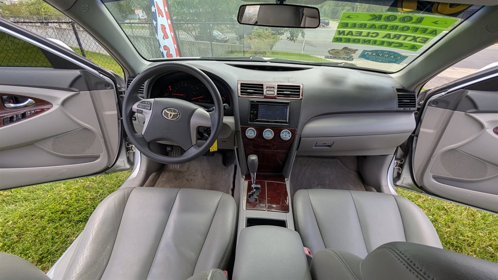 2009 Toyota Camry photo