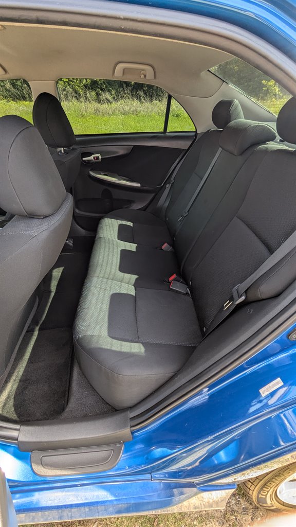 2010 Toyota Corolla photo