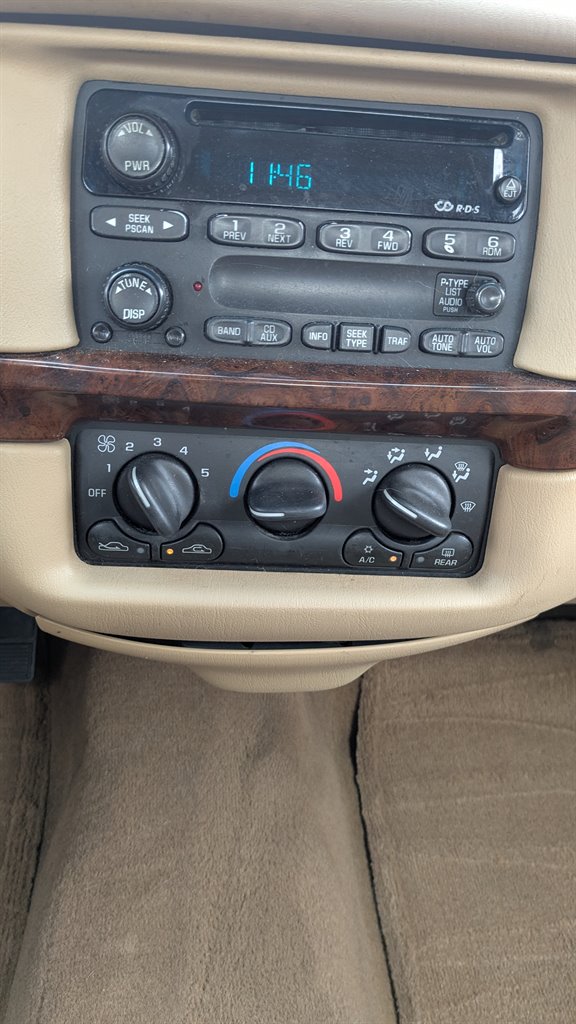 2000 Chevrolet Impala photo