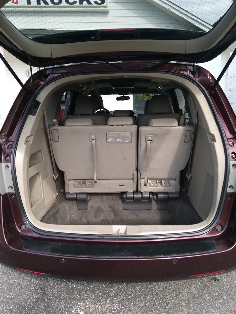 2013 Honda Odyssey - $12,400