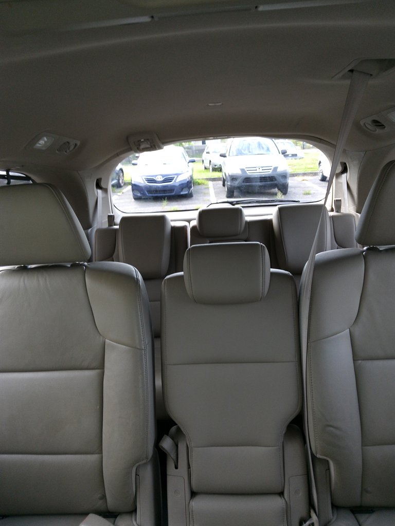 2013 Honda Odyssey - $12,400