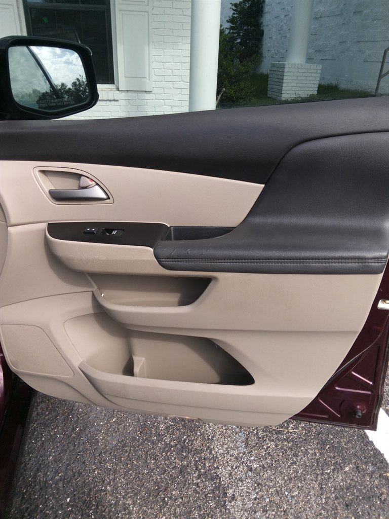 2013 Honda Odyssey - $12,400