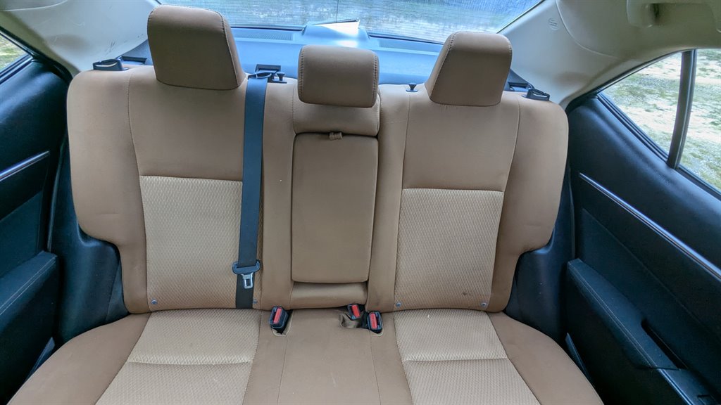 2016 Toyota Corolla LE photo