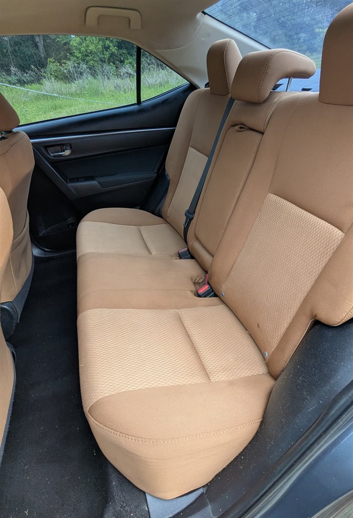 2016 Toyota Corolla LE photo