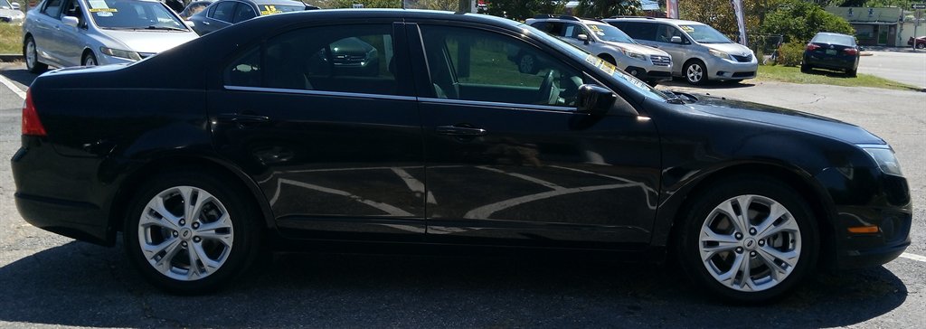 2012 Ford Fusion - $5,450