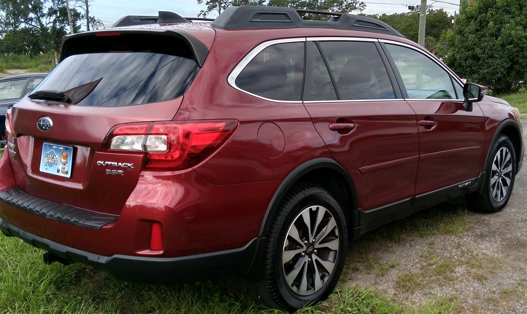 2016 Subaru Outback - $10,900