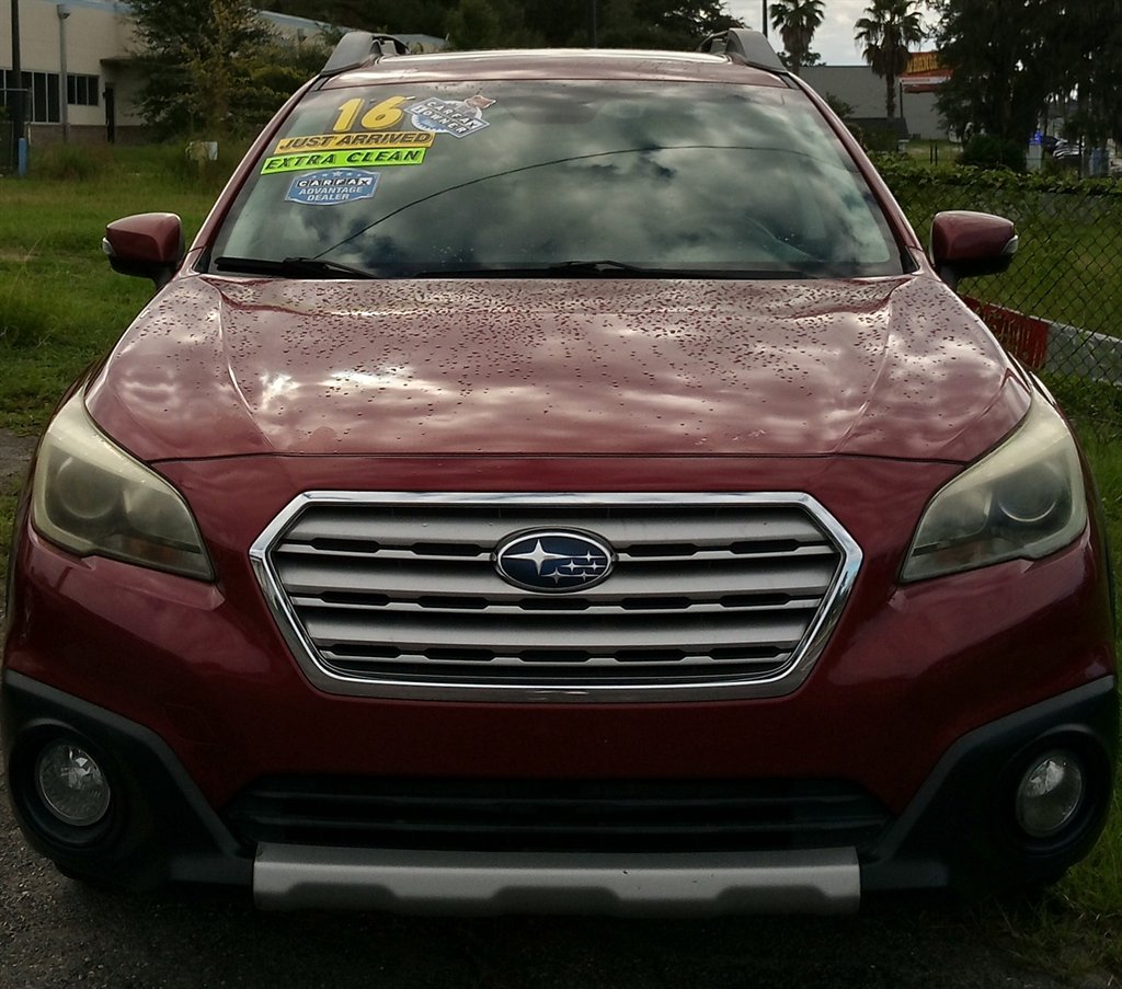 2016 Subaru Outback - $10,900