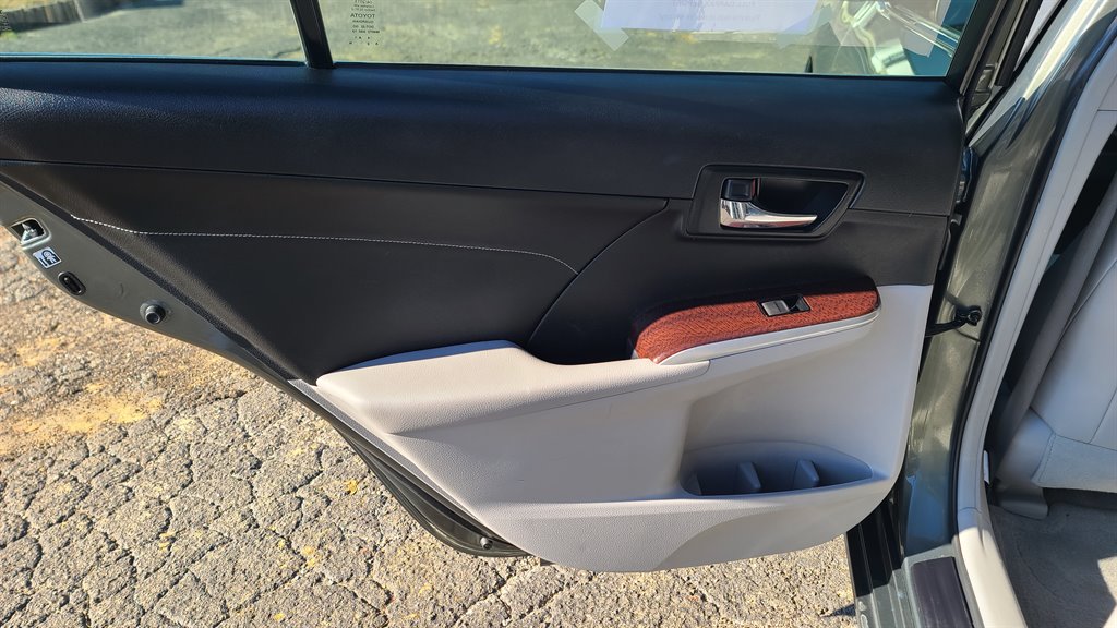 2013 Toyota Camry L photo