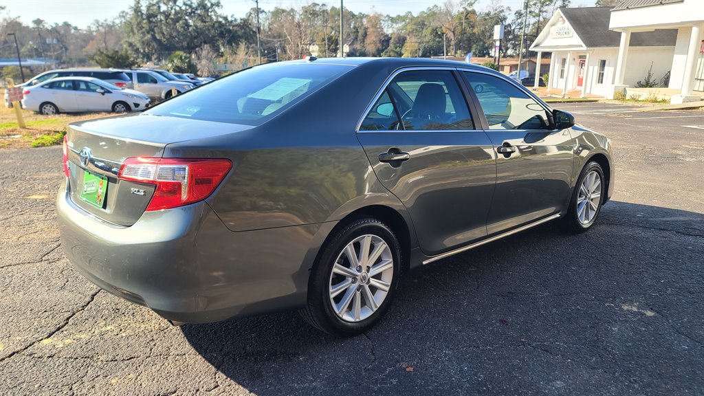 2013 Toyota Camry L photo