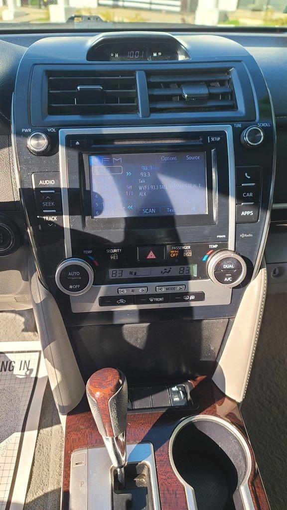 2013 Toyota Camry L photo