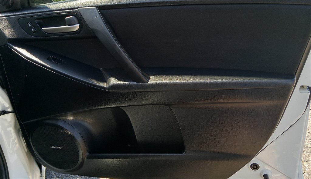 2013 MAZDA MAZDA3 - $7,950