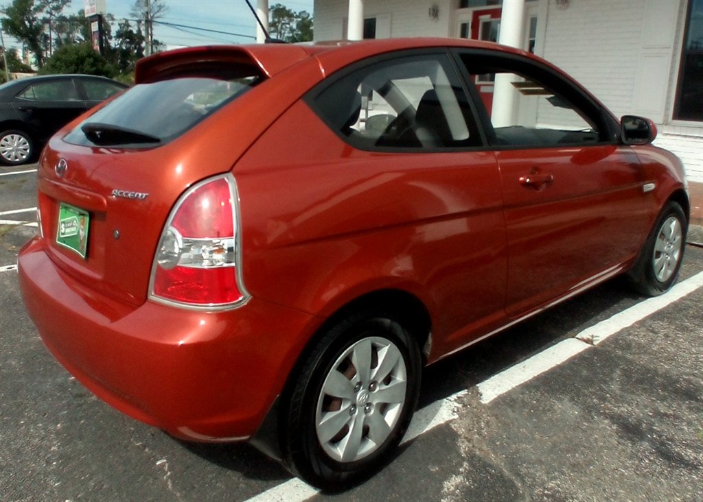 2011 Hyundai Accent - $7,450