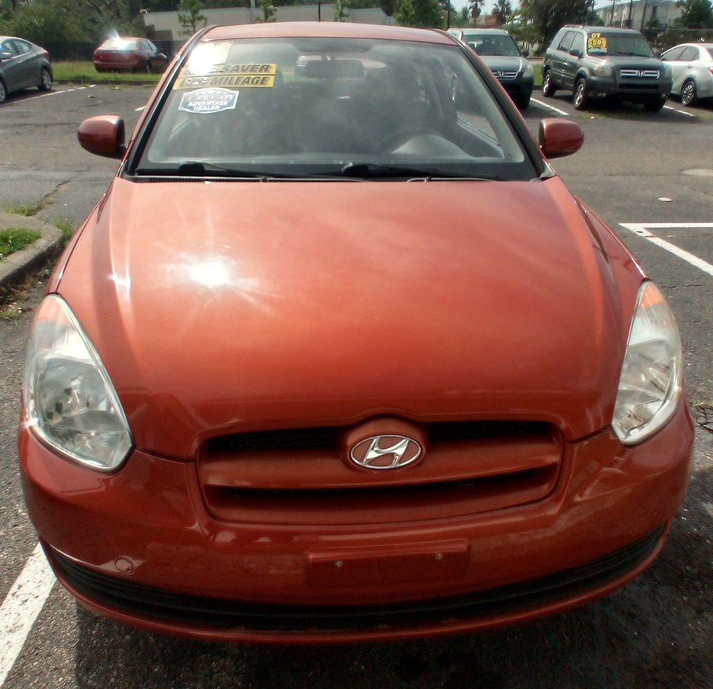 2011 Hyundai Accent - $7,450