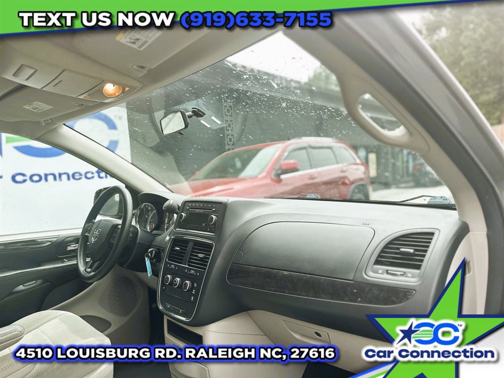 2013 Dodge Grand Caravan SE photo