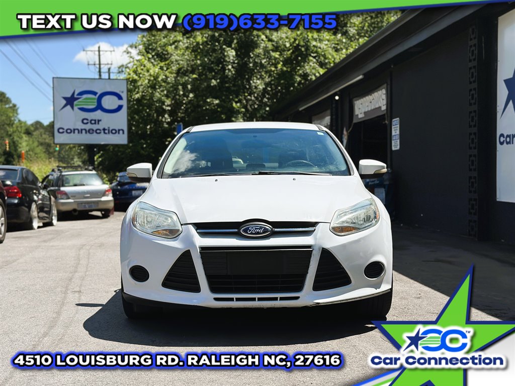 2013 Ford Focus SE photo