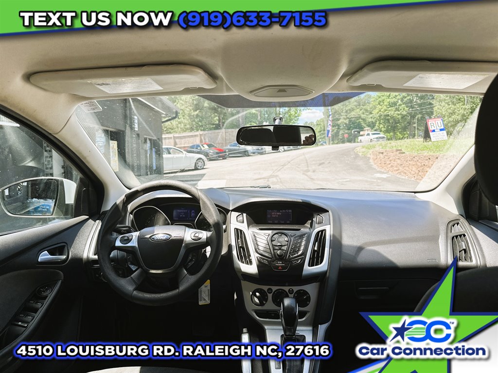 2013 Ford Focus SE photo