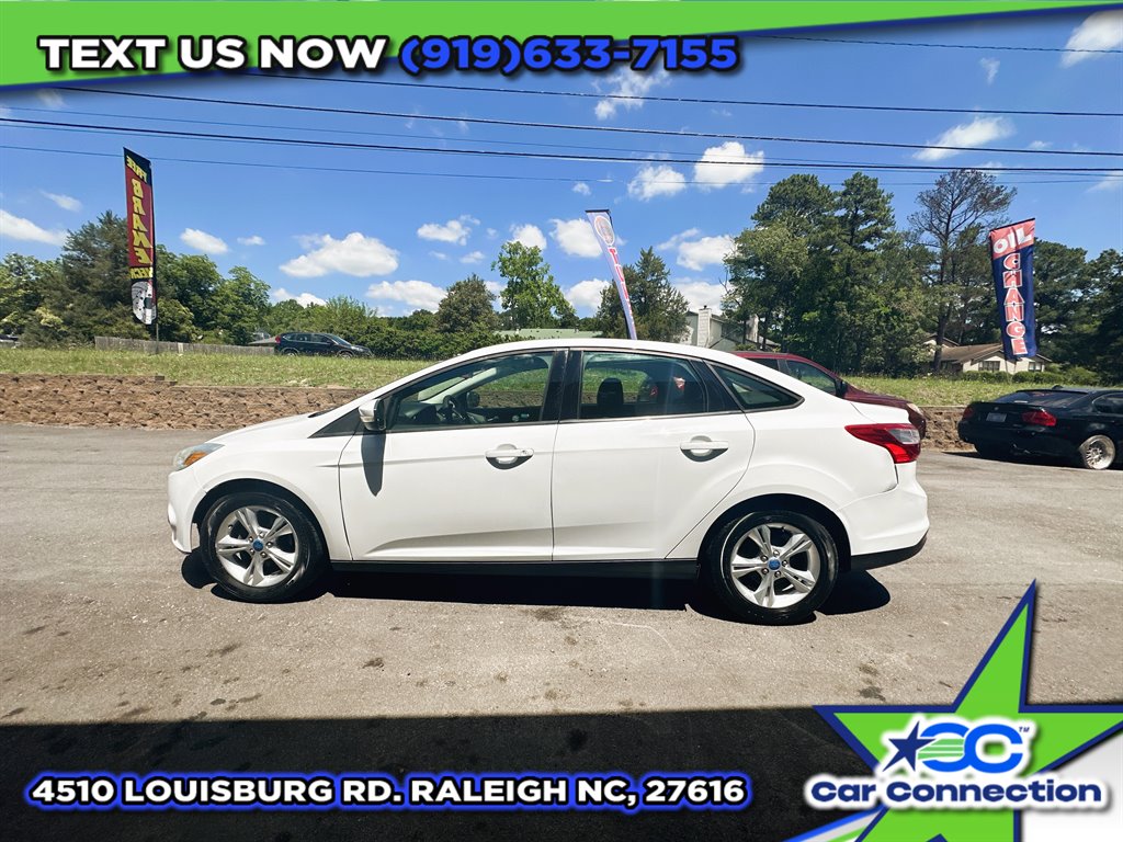 2013 Ford Focus SE photo