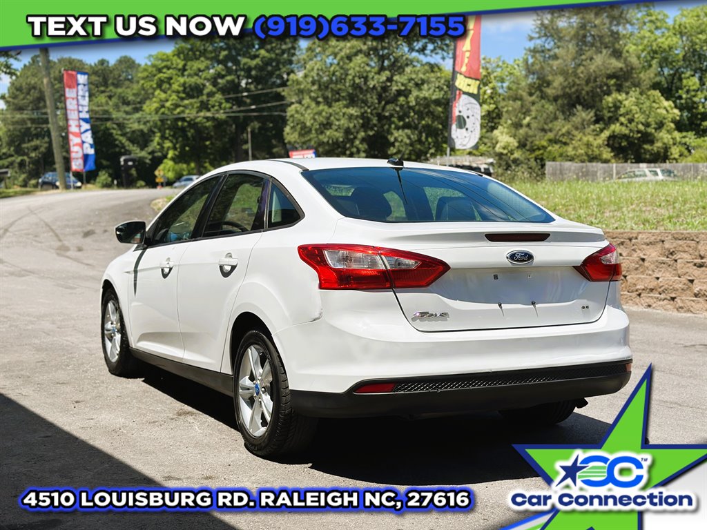 2013 Ford Focus SE photo