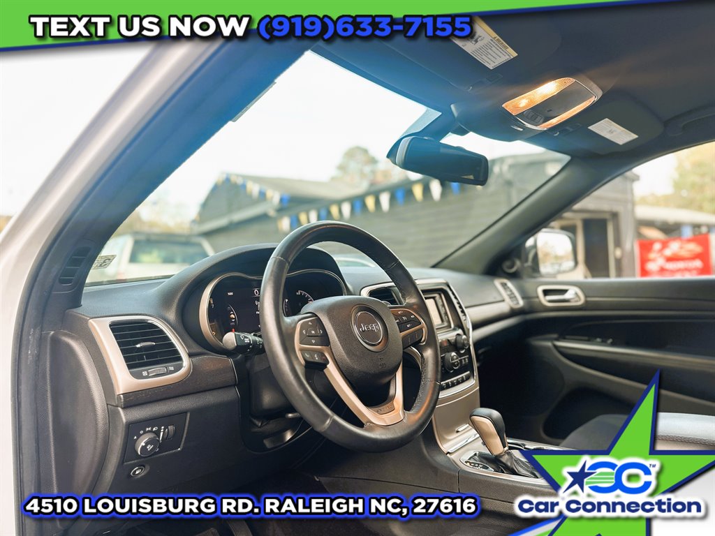2016 Jeep Grand Cherokee Laredo photo