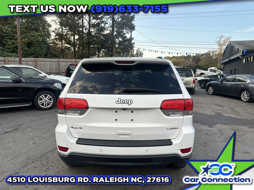 2016 Jeep Grand Cherokee Laredo photo