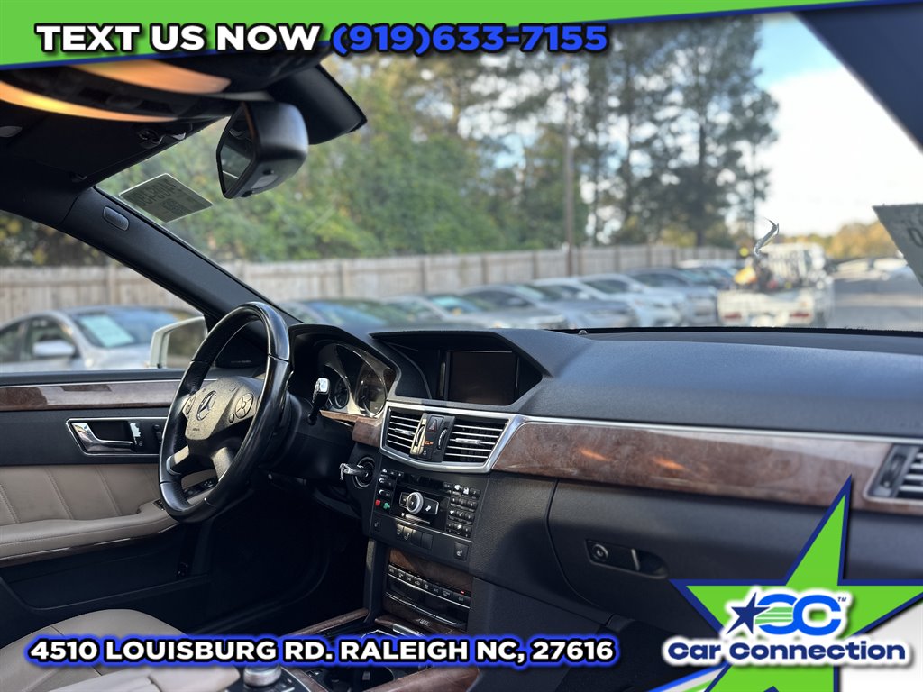 2010 Mercedes-Benz E-Class E350 Luxury photo