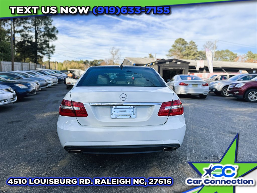 2010 Mercedes-Benz E-Class E350 Luxury photo