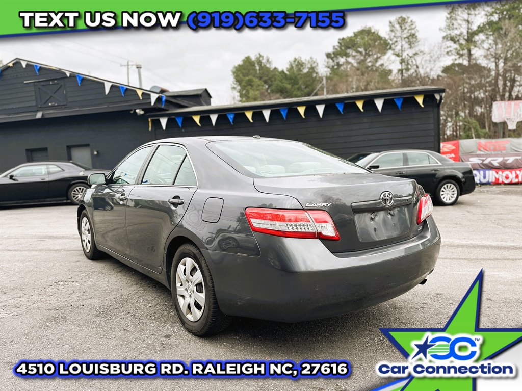 2011 Toyota Camry photo