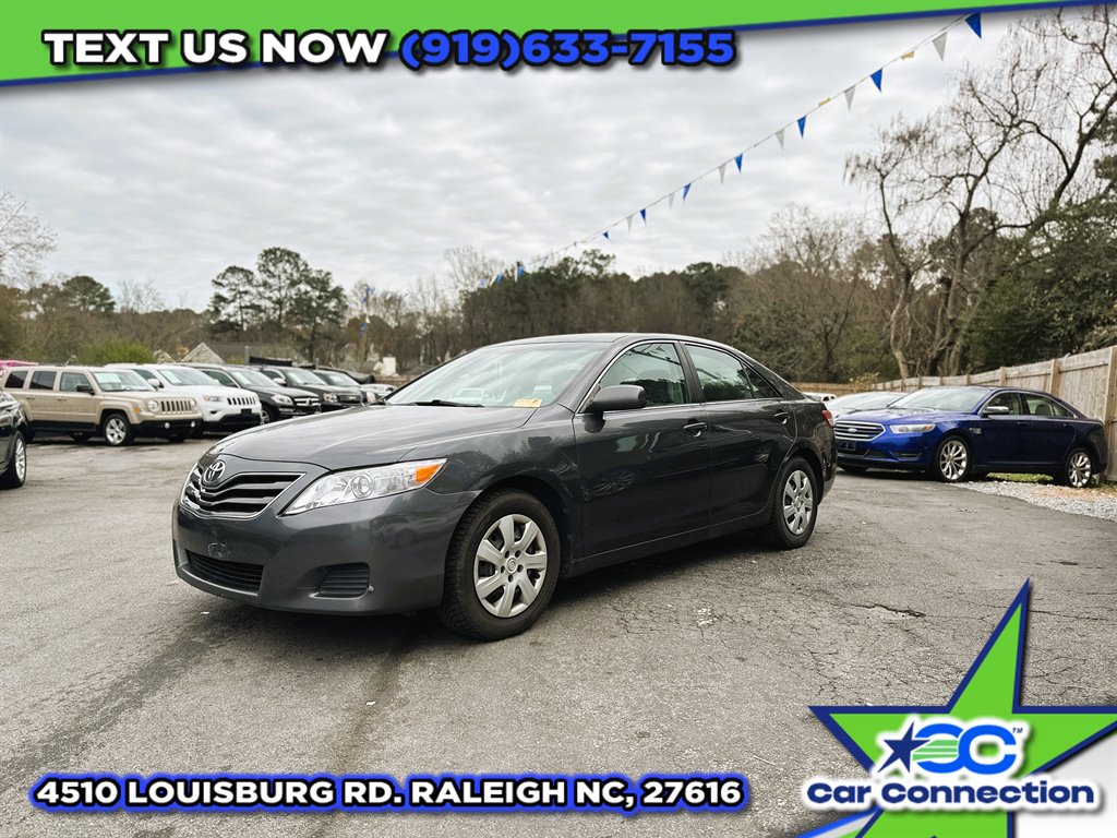 2011 Toyota Camry photo