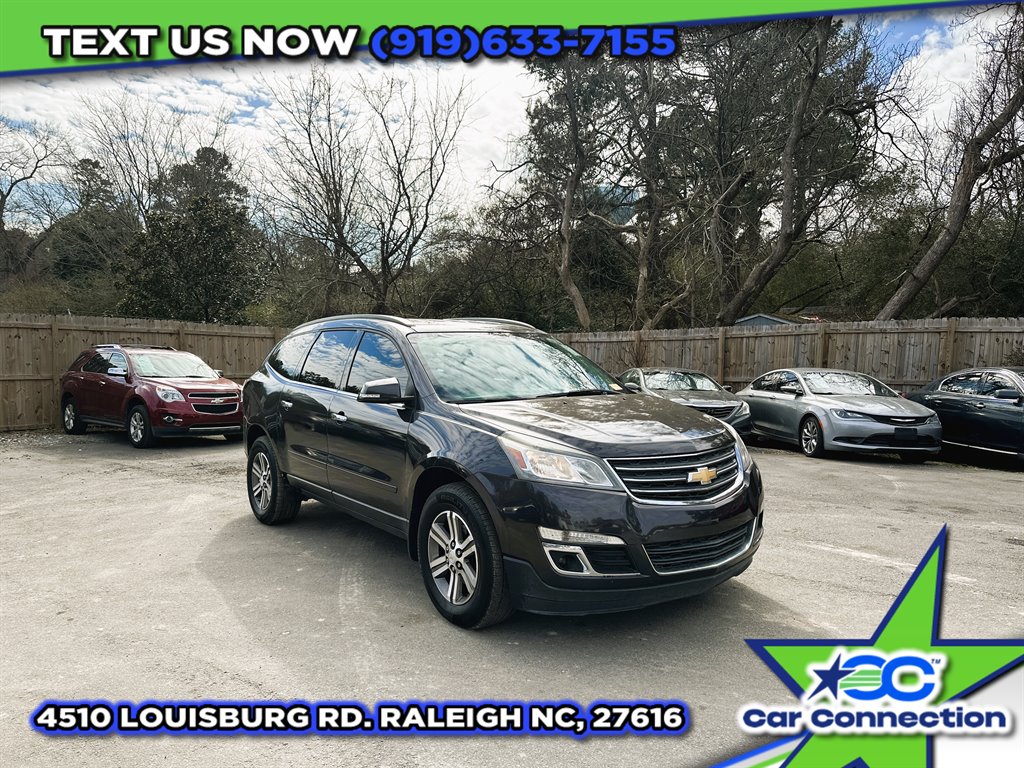 2016 Chevrolet Traverse LT photo