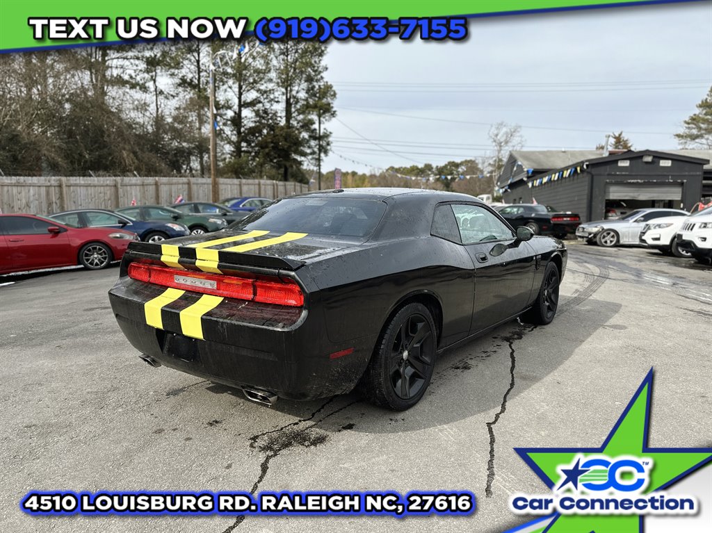 2010 Dodge Challenger R/T photo