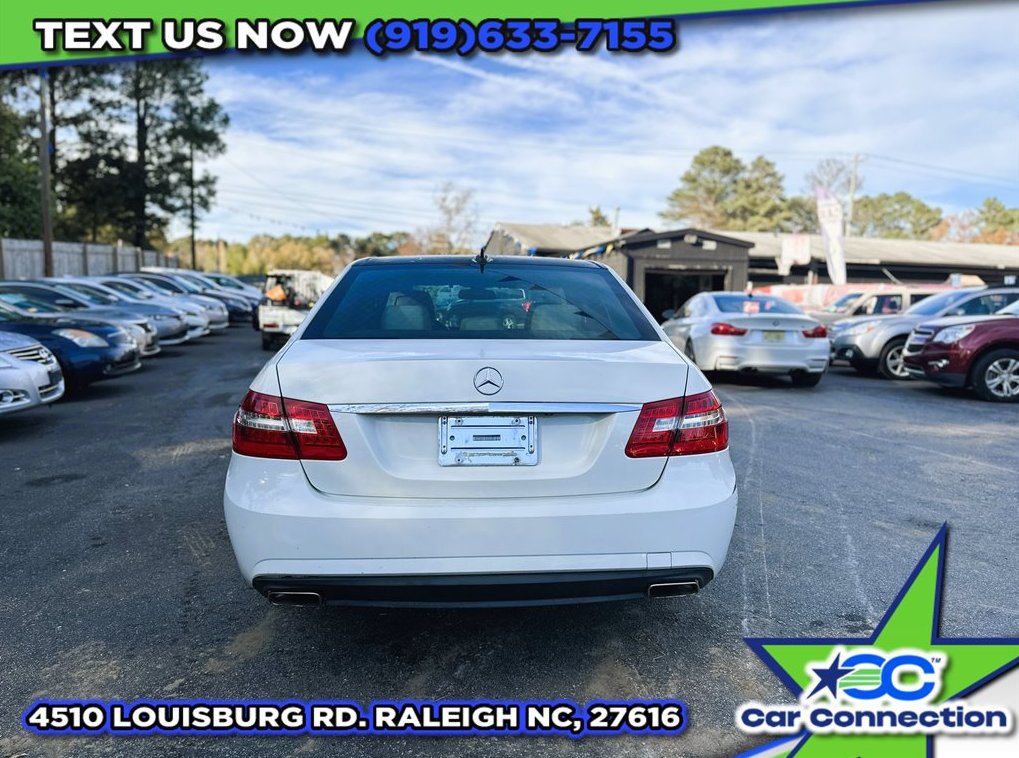 2011 Mercedes-Benz E-Class E350 4MATIC Luxury photo