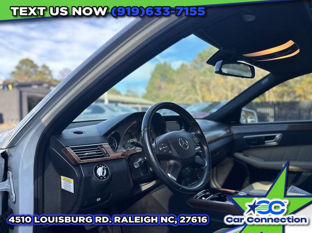 2011 Mercedes-Benz E-Class E350 4MATIC Luxury photo