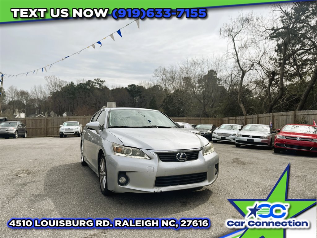 2012 Lexus CT 200h photo