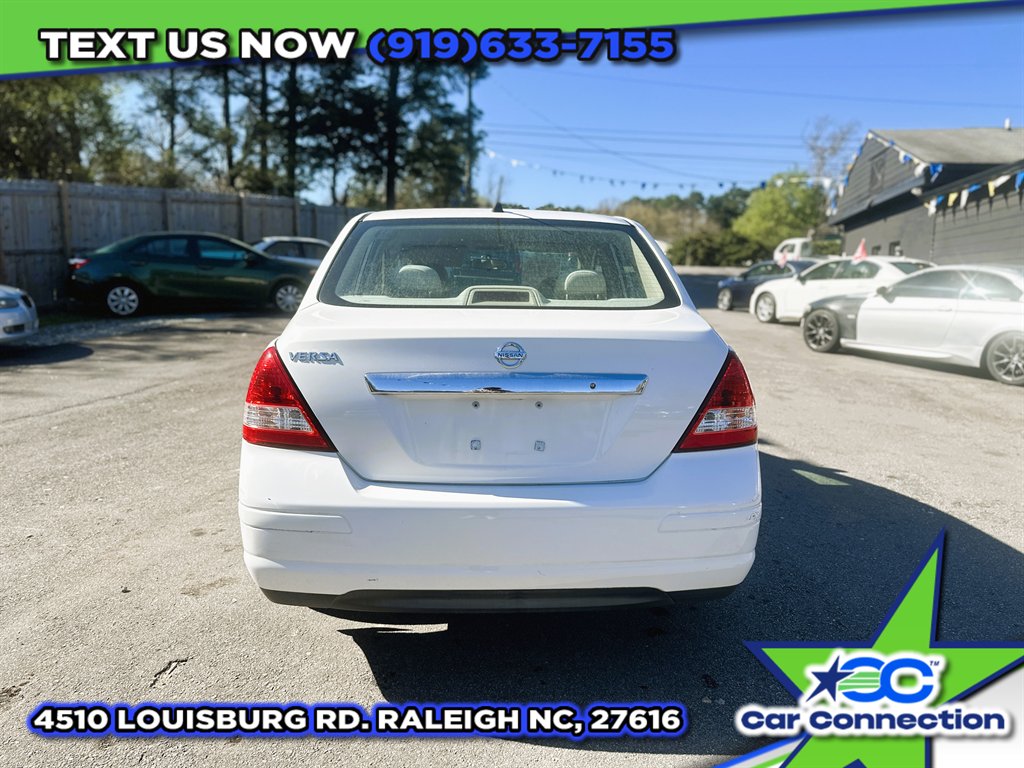 2008 Nissan Versa 1.8 S photo