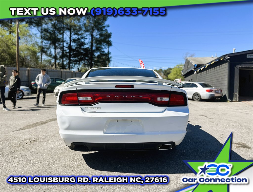 2014 Dodge Charger SE photo