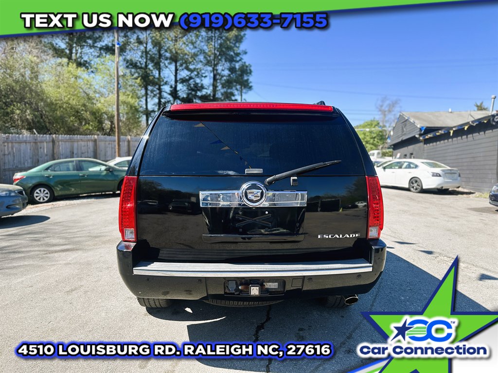 2008 Cadillac Escalade photo