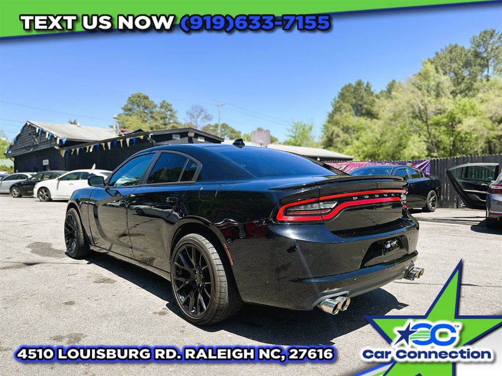 2015 Dodge Charger SXT photo