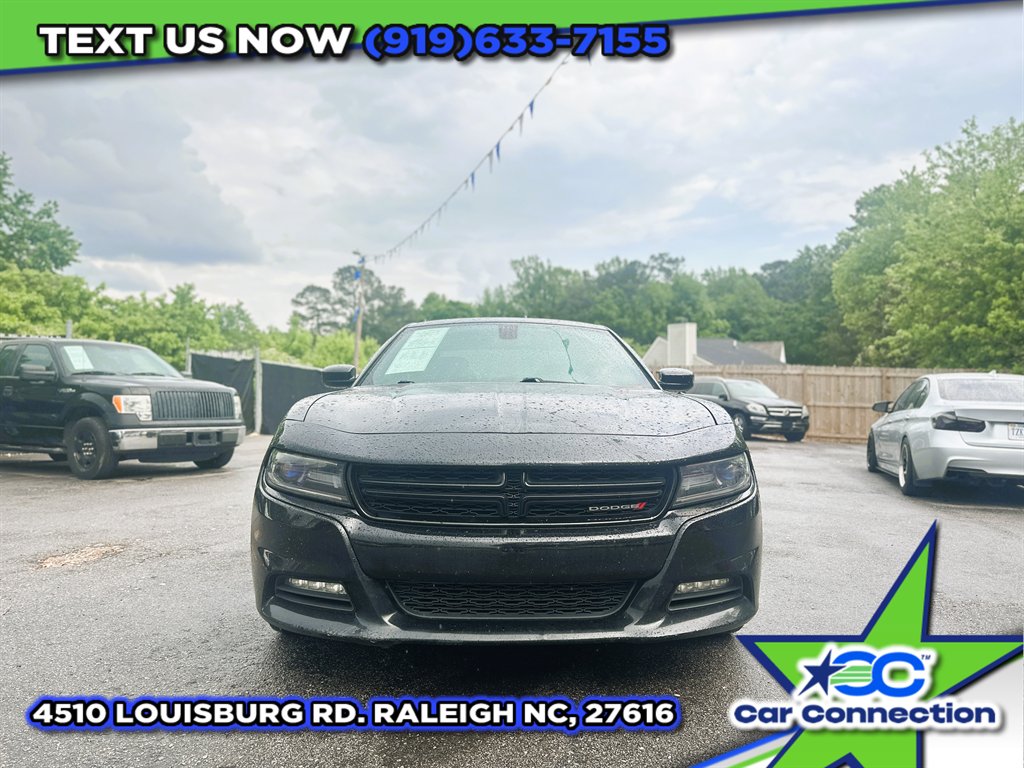 2017 Dodge Charger SXT photo